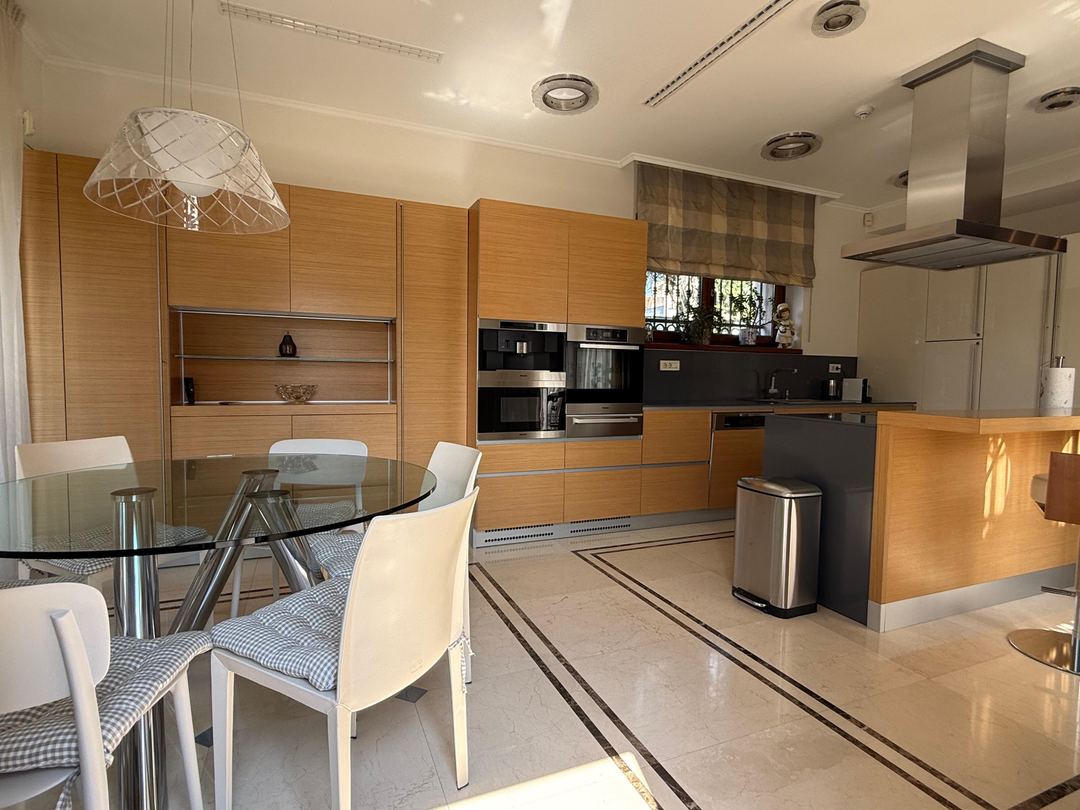 Penthouse kuhinja — Vračar